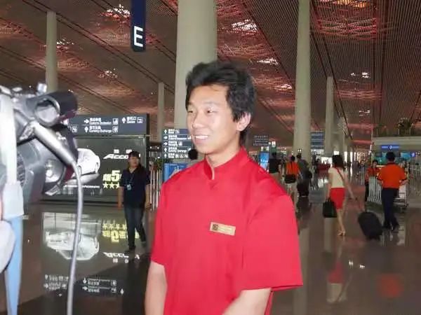 杨智峰，就业于北京首都国际机场3号航站楼